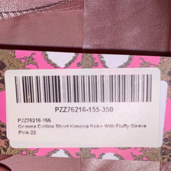 NWT Boohoo Gemma Collins Short Kimono Robe W/ Fluffy Sleeve Pink Women’s Size 18 - Picture 15 of 16